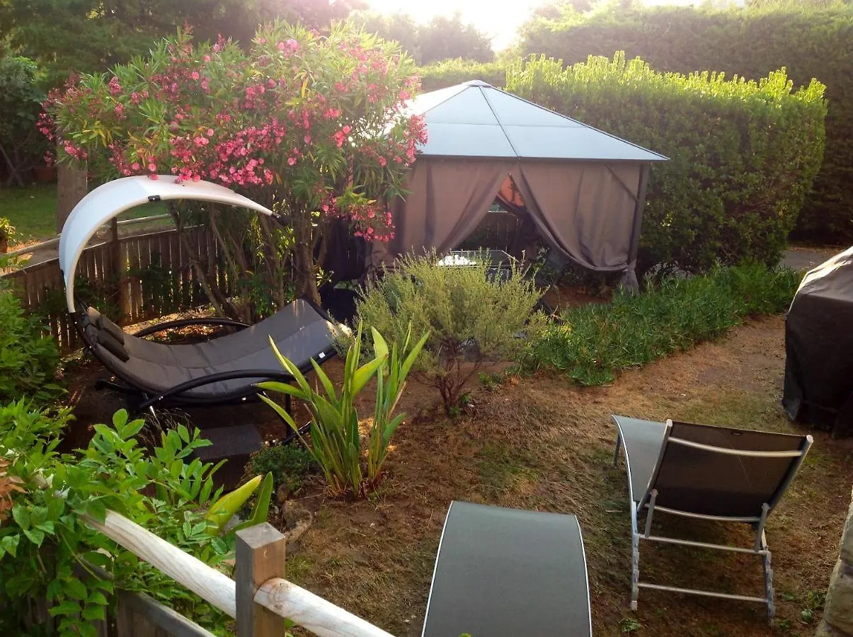Apartment Appartement Charmant A Frejus 40 M² Proche Du Jardin